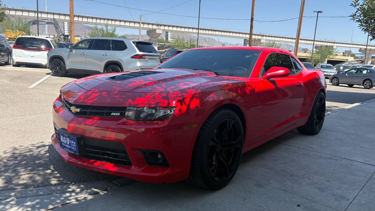 Used 2015 Chevrolet Camaro SS RWD image 13