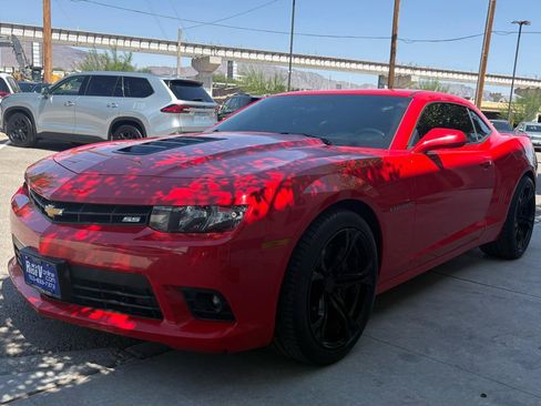 Used 2015 Chevrolet Camaro SS RWD image 13