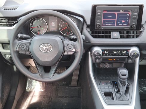 Used 2021 Toyota RAV4 XLE image 33