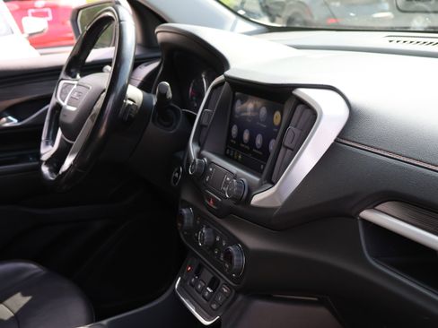 Used 2019 GMC Terrain SLT FWD image 10