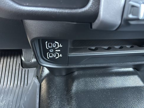 Used 2024 RAM 3500 Big Horn w/ Protection Group AWD/4WD image 26