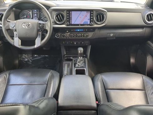 Certified 2021 Toyota Tacoma TRD Off-Road w/ TRD Premium Off Road Package AWD/4WD image 15