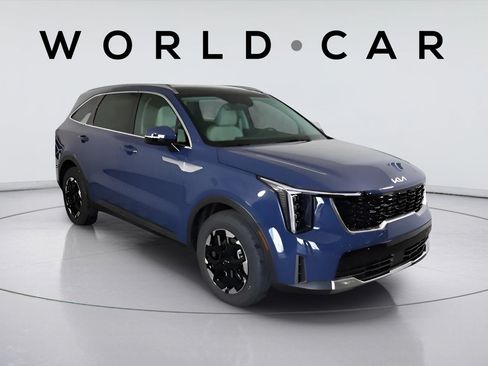 Used 2025 Kia Sorento S w/ Panoramic Sunroof Package FWD image 1