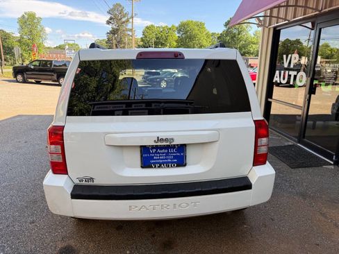 Used 2008 Jeep Patriot Sport FWD image 5