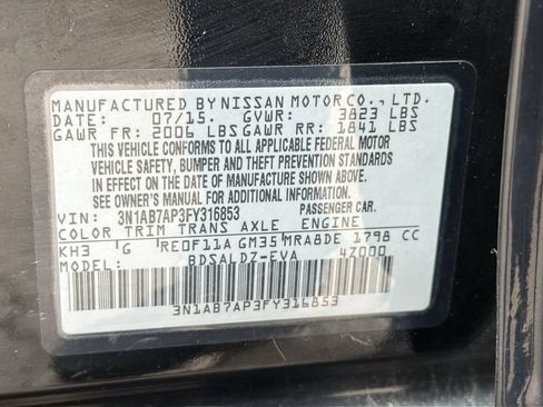 Used 2015 Nissan Sentra SV FWD image 30