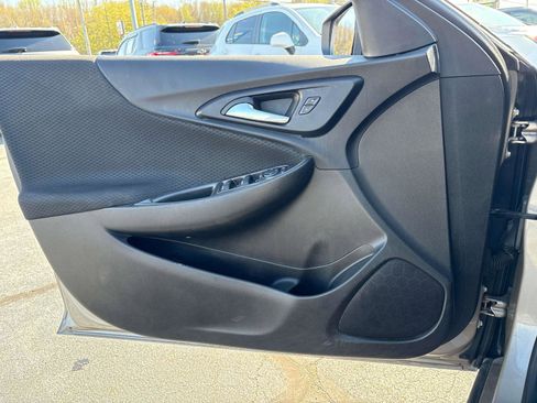 Used 2022 Chevrolet Malibu LS image 14