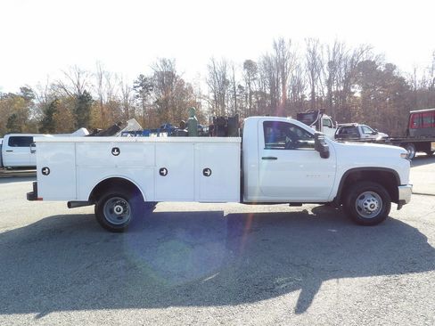 Used 2022 Chevrolet Silverado 3500 W/T w/ WT Fleet Convenience Package AWD/4WD image 9