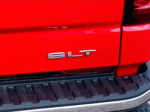 Used 2021 GMC Sierra 1500 SLT RWD image 10