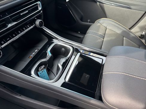 New 2026 Chevrolet Traverse High Country image 28