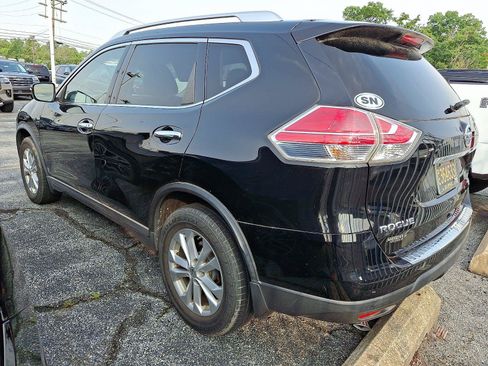 Used 2015 Nissan Rogue SV AWD/4WD image 3