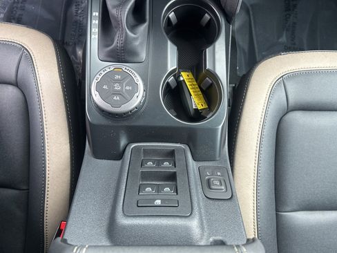 New 2025 Ford Bronco Big Bend w/ Black Diamond Package image 28