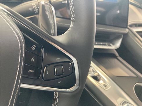 New 2026 Chevrolet Corvette Stingray Premium Conv w/ Z51 Performance Package RWD image 18