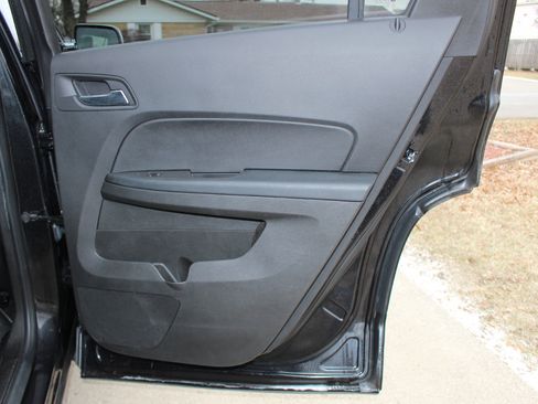 Used 2015 GMC Terrain SLT w/ Chrome Edition image 32