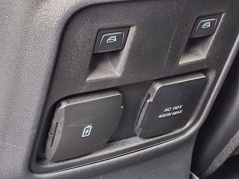 Used 2024 Ford Bronco Wildtrak AWD/4WD image 15
