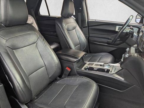 Used 2020 Ford Explorer Limited w/ Class III Trailer Tow Package image 22