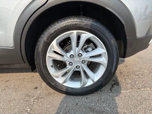 Certified 2023 Buick Encore GX Preferred w/ Cold Weather Comfort Package FWD image 11