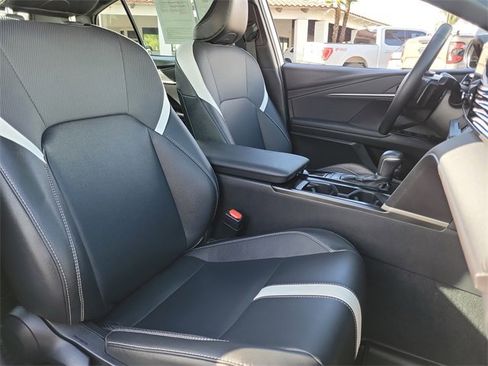 Used 2025 Toyota Camry SE image 24