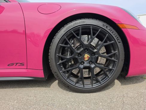 Used 2024 Porsche 911 Carrera GTS w/ Premium Package image 29