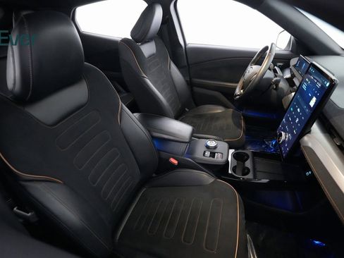 Used 2022 Ford Mustang Mach-E GT image 9