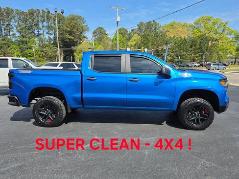 Used 2022 Chevrolet Silverado 1500 Custom Trail Boss image 2