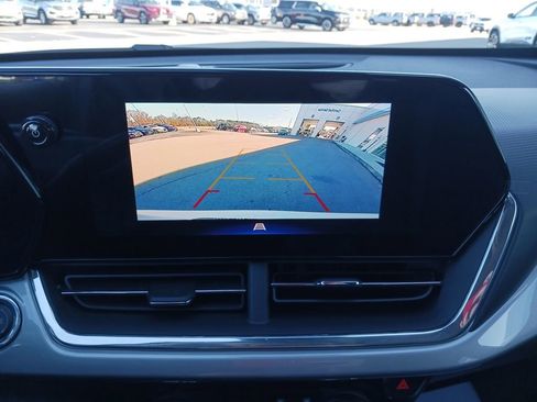 New 2026 Chevrolet Trax LT w/ Driver Confidence Package image 21