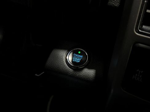 Used 2020 Ford F250 Lariat image 18