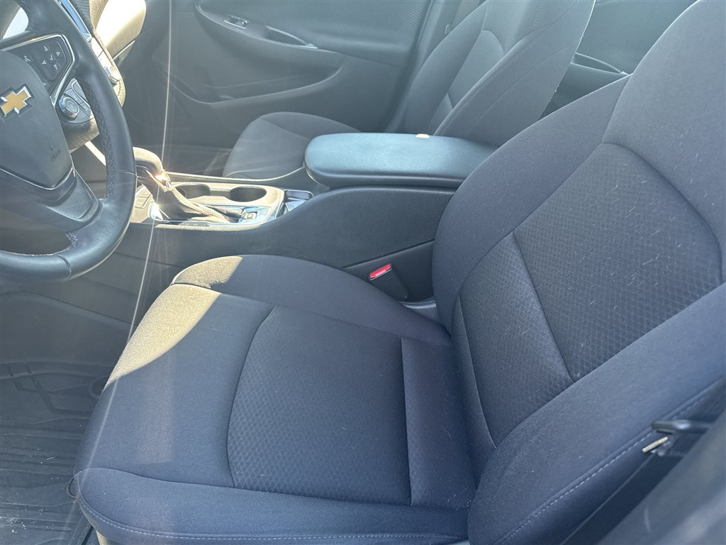 Used 2024 Chevrolet Malibu RS w/ LPO, Floor Liner Package FWD image 7