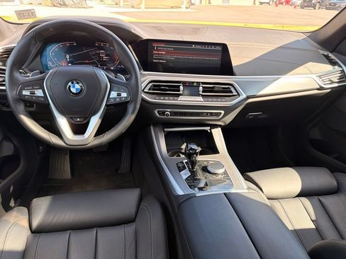 Used 2022 BMW X5 xDrive40i w/ Premium Package AWD/4WD image 19
