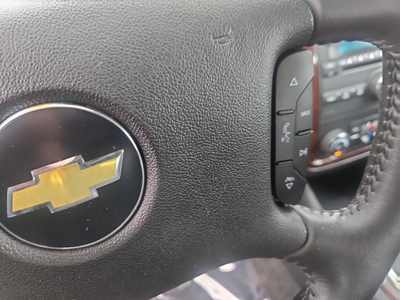 Used 2010 Chevrolet Impala LT w/ Convenience Package FWD image 22