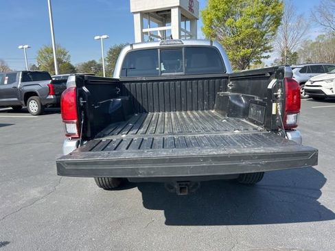 Used 2023 Toyota Tacoma SR image 8