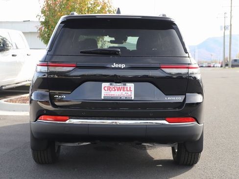 New 2025 Jeep Grand Cherokee 4WD image 4