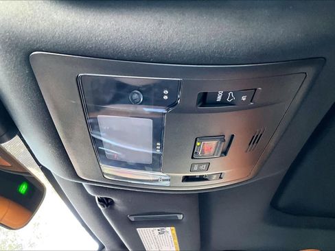 Used 2023 Lexus RC 300 image 31