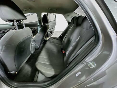 Used 2023 Hyundai Elantra SEL FWD image 16