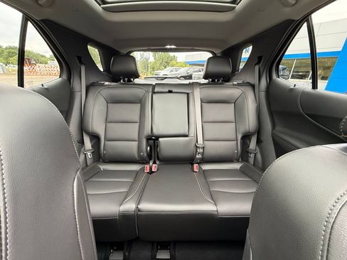 Certified 2021 Chevrolet Equinox Premier AWD/4WD image 30