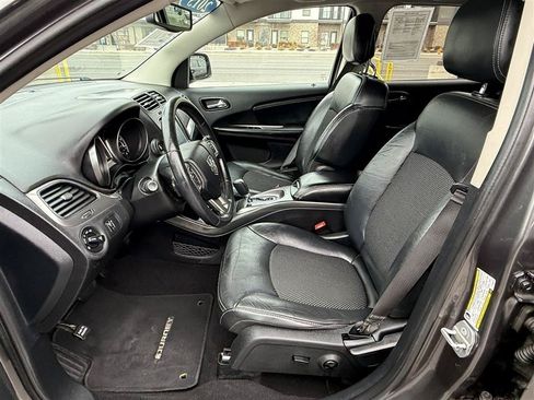 Used 2015 Dodge Journey Crossroad w/ Flexible Seating Group FWD image 14