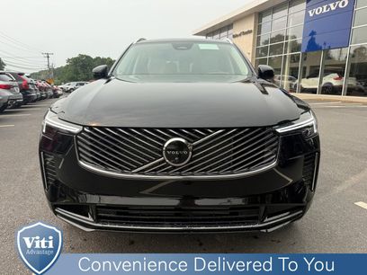 New 2026 Volvo XC90 T8 Ultra w/ Protection Package