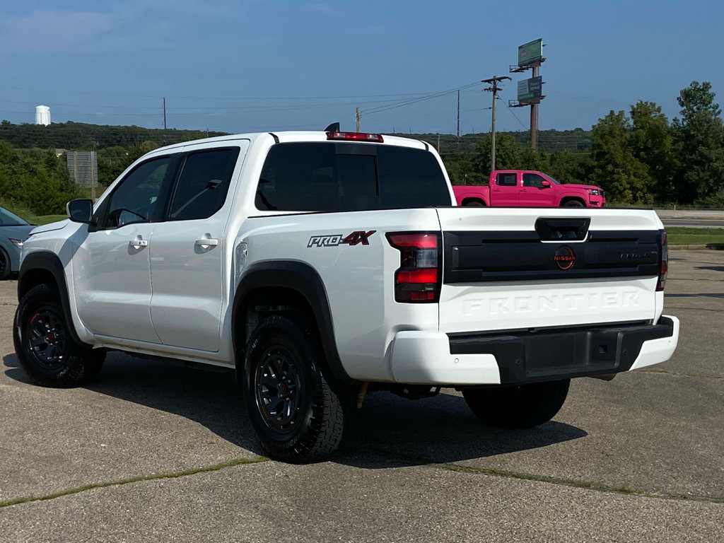 Used 2026 Nissan Frontier PRO-4X AWD/4WD image 7