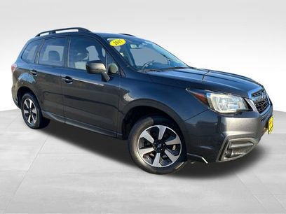 Used 2017 Subaru Forester 2.5i w/ Alloy Wheel Package