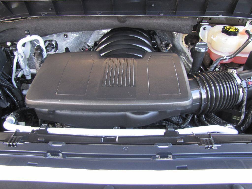 Used 2020 Chevrolet Silverado 1500 RST AWD/4WD image 35