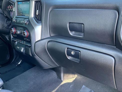 Used 2021 Chevrolet Silverado 1500 LT image 18