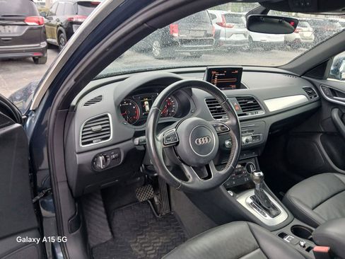 Used 2017 Audi Q3 2.0T Premium Plus w/ Premium Plus Package FWD image 7