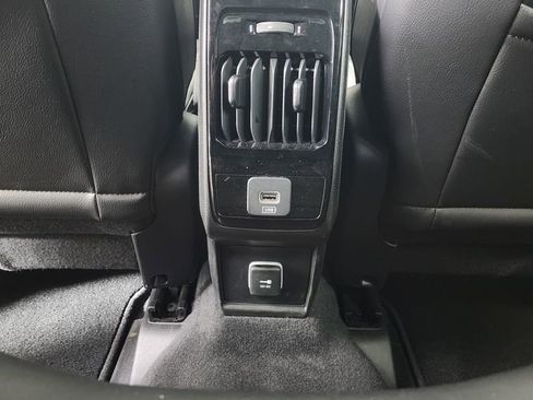 Used 2023 Jeep Compass Limited image 26