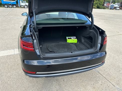 Used 2019 Audi A4 2.0T Premium w/ 18" Wheel Package image 13
