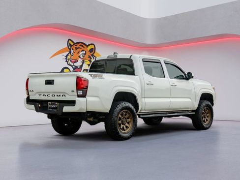 Used 2023 Toyota Tacoma SR AWD/4WD image 5
