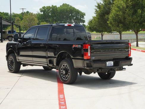 Used 2025 Ford F250 Platinum w/ FX4 Off-Road Package AWD/4WD image 3