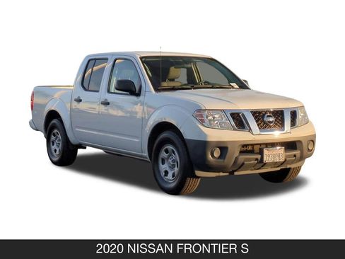 Used 2020 Nissan Frontier S RWD image 2