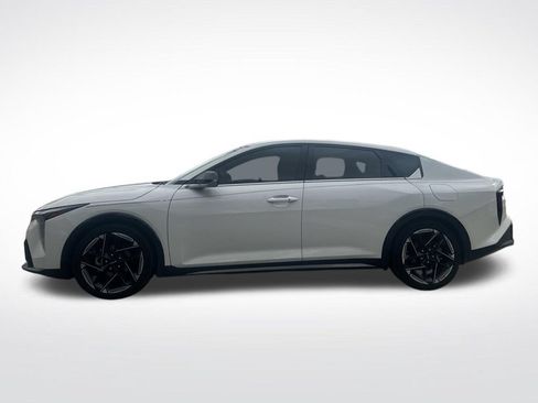 Used 2025 Kia K4 GT-Line FWD image 2