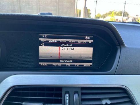 Used 2013 Mercedes-Benz C 250 Sedan image 24