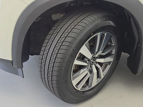 Certified 2023 Nissan Pathfinder SL AWD/4WD image 33