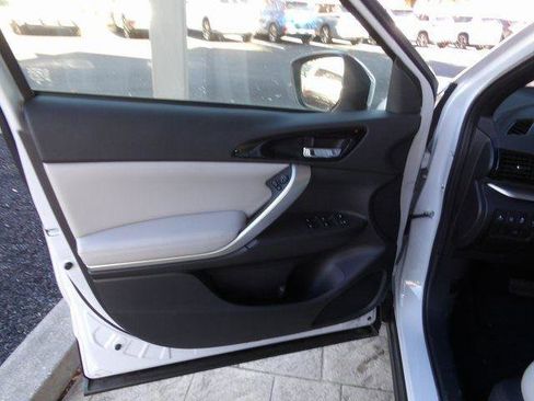 New 2025 Mitsubishi Eclipse Cross SEL image 18